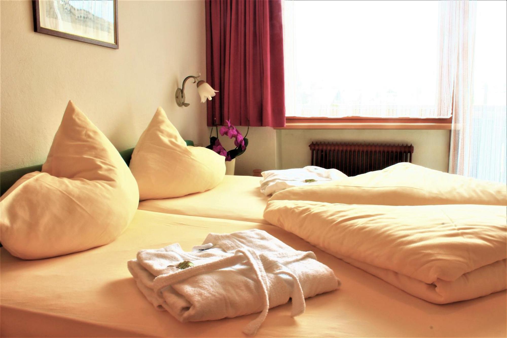 Hotel Feichter Soll Room photo
